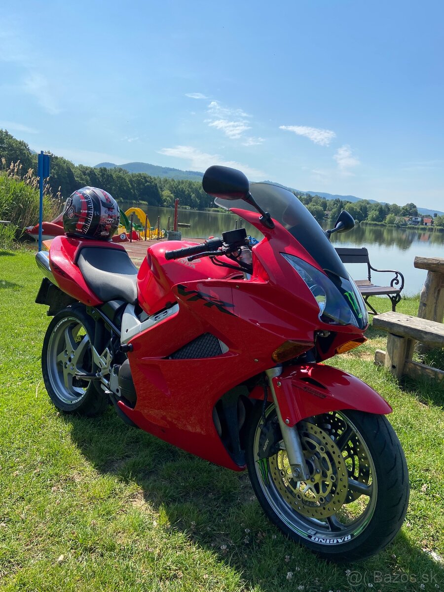 Honda vfr aj vymena