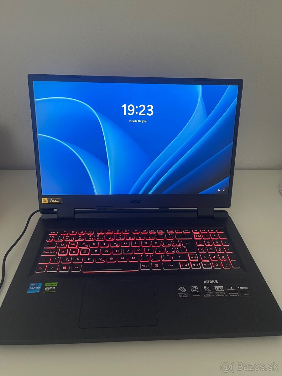 Predám herný notebook Acer Nitro 5