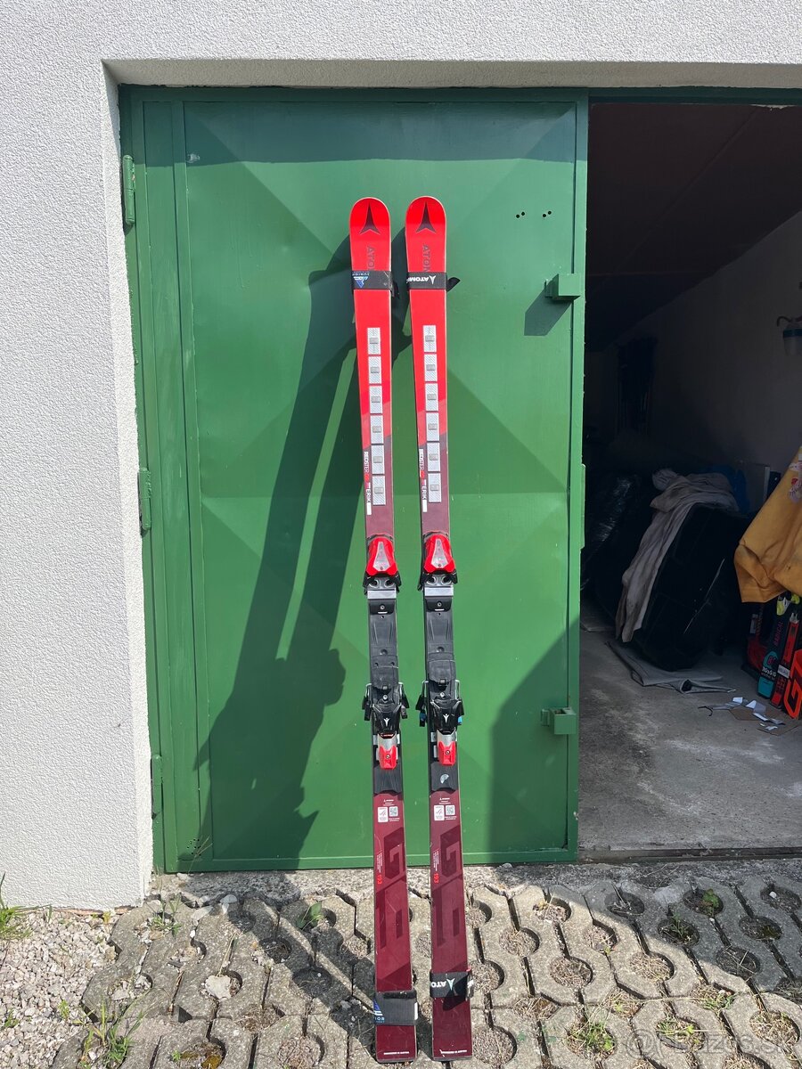 Lyže FIS Atomic Redster GS