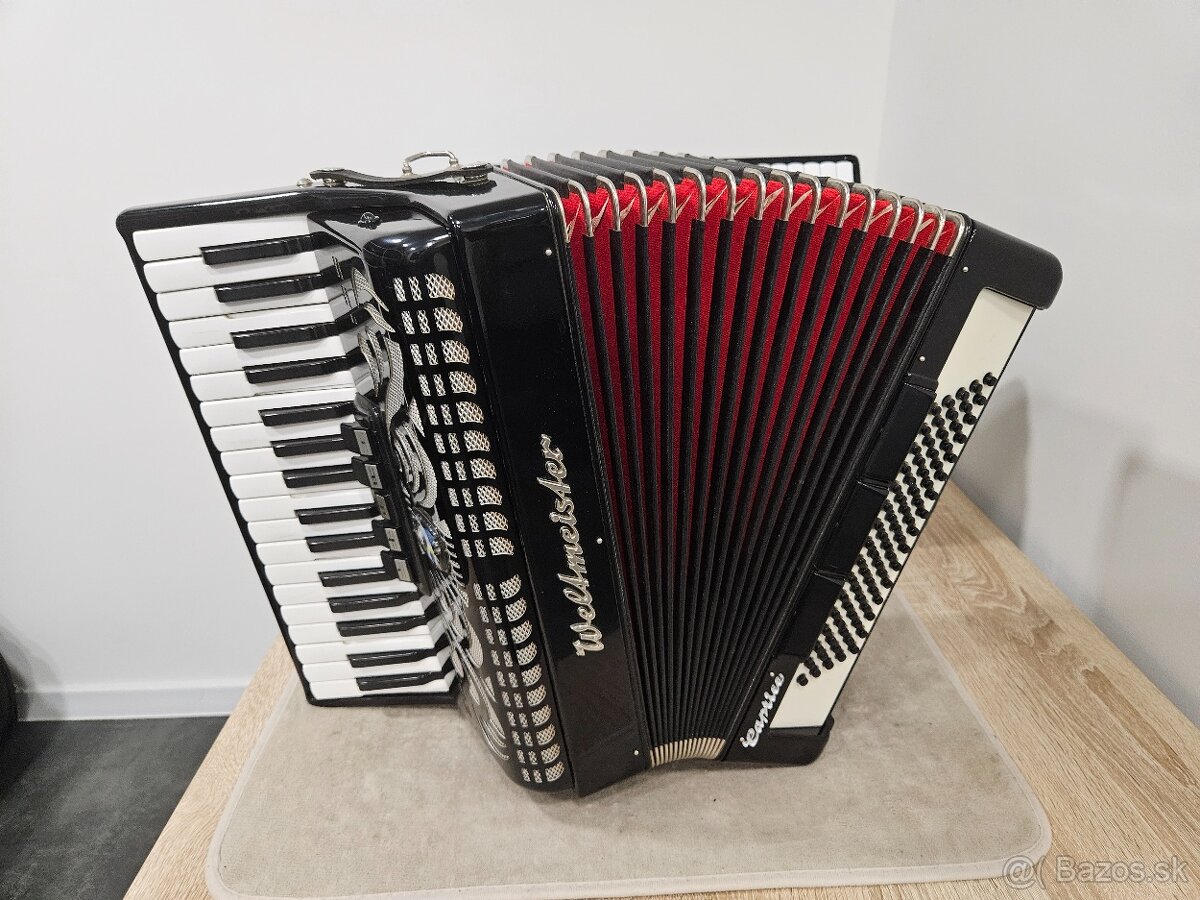 Akordeon weltmeister caprice 80 basovy