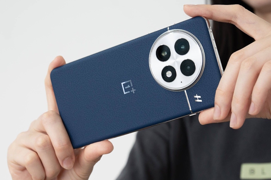 Smartfón OnePlus 13 (16GB RAM, 512GB ROM), modrý