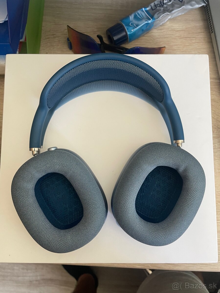 AirPods Max