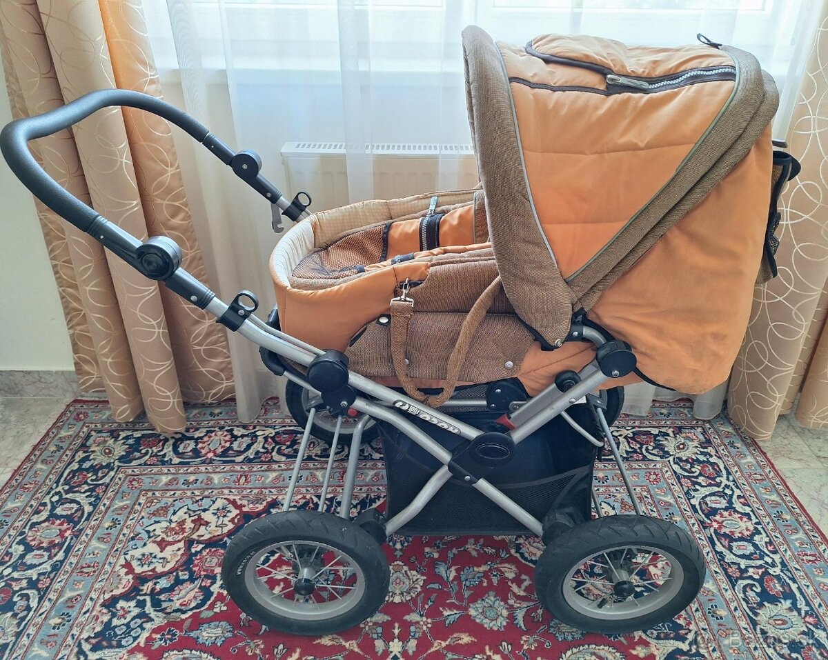 Rakúsky kombinovaný kočík HOCO