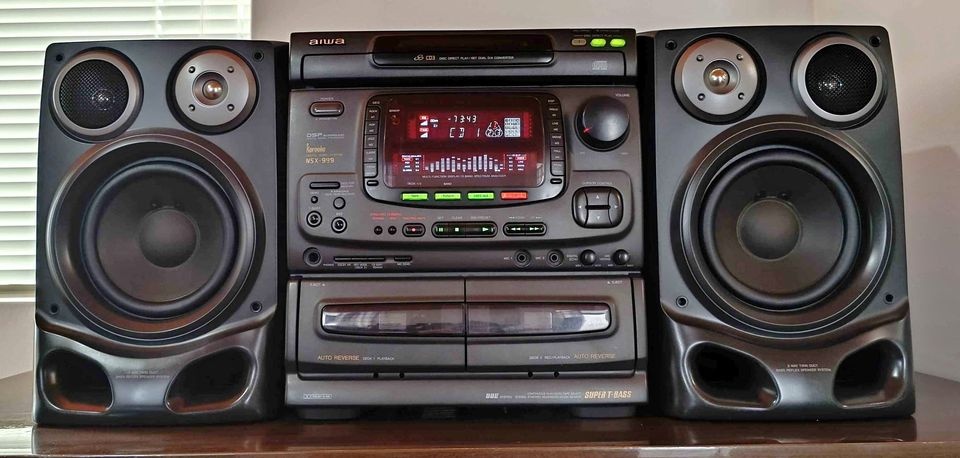 Oprava mini systému Aiwa NSX 999