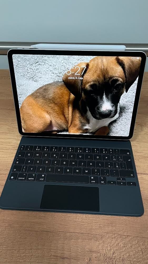 Apple Ipad Pro 11 wi-fi 256GB + pencil + magic keyboard cz