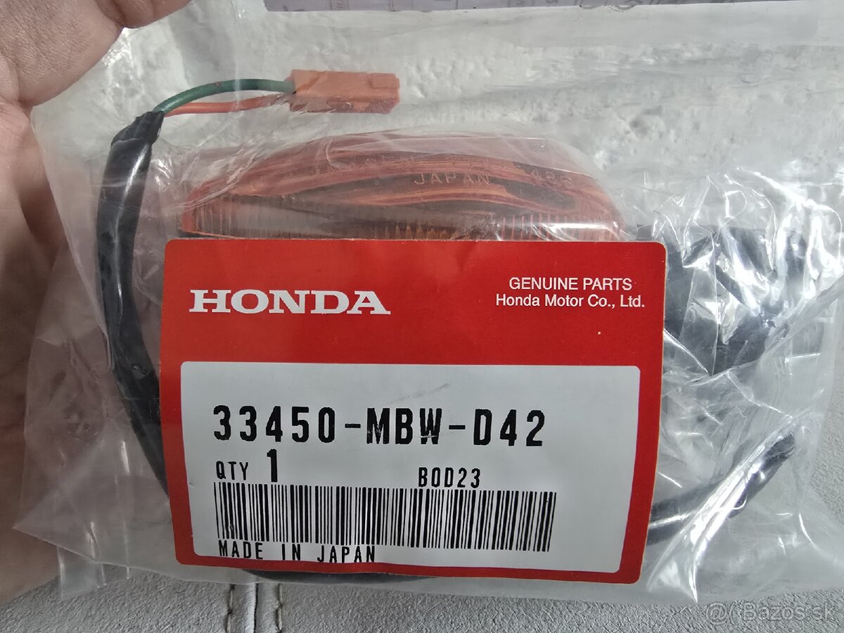 Predám smerovku HONDA, originál diel 33450-MBW-D42