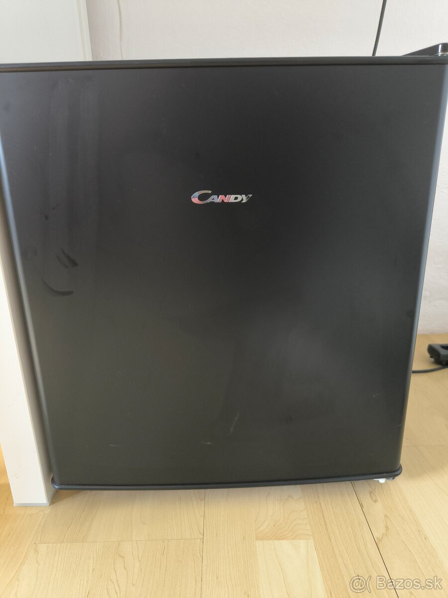 Mini chladnička Candy nová