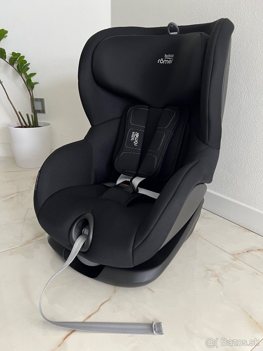 Autosedačka Britax Römer Trifix2 i-Size