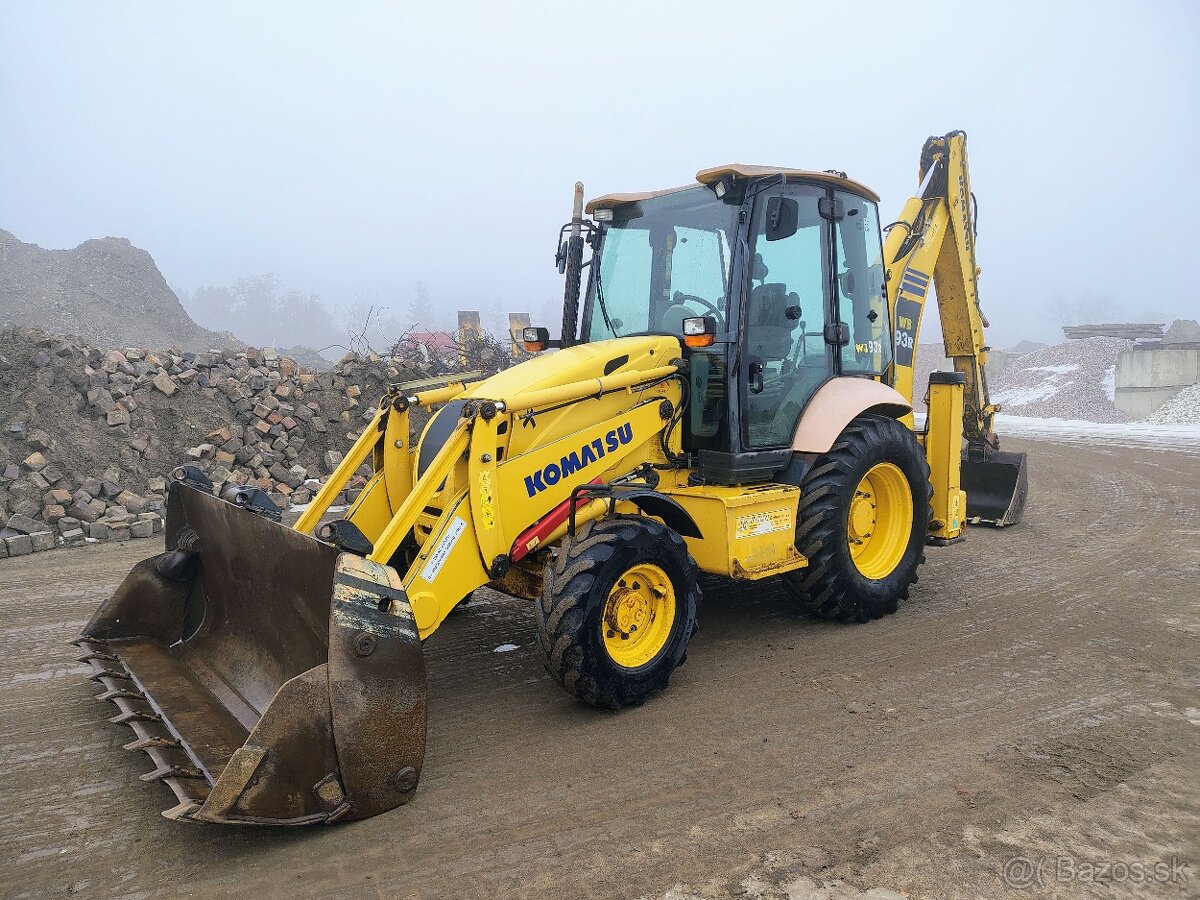 Rýpadlonakladač Komatsu WB93R