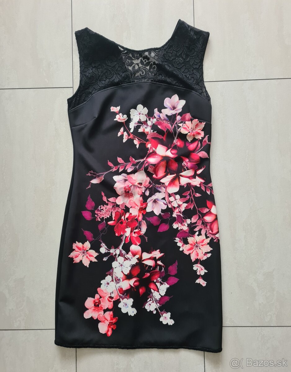 Lipsy kvetinové šaty