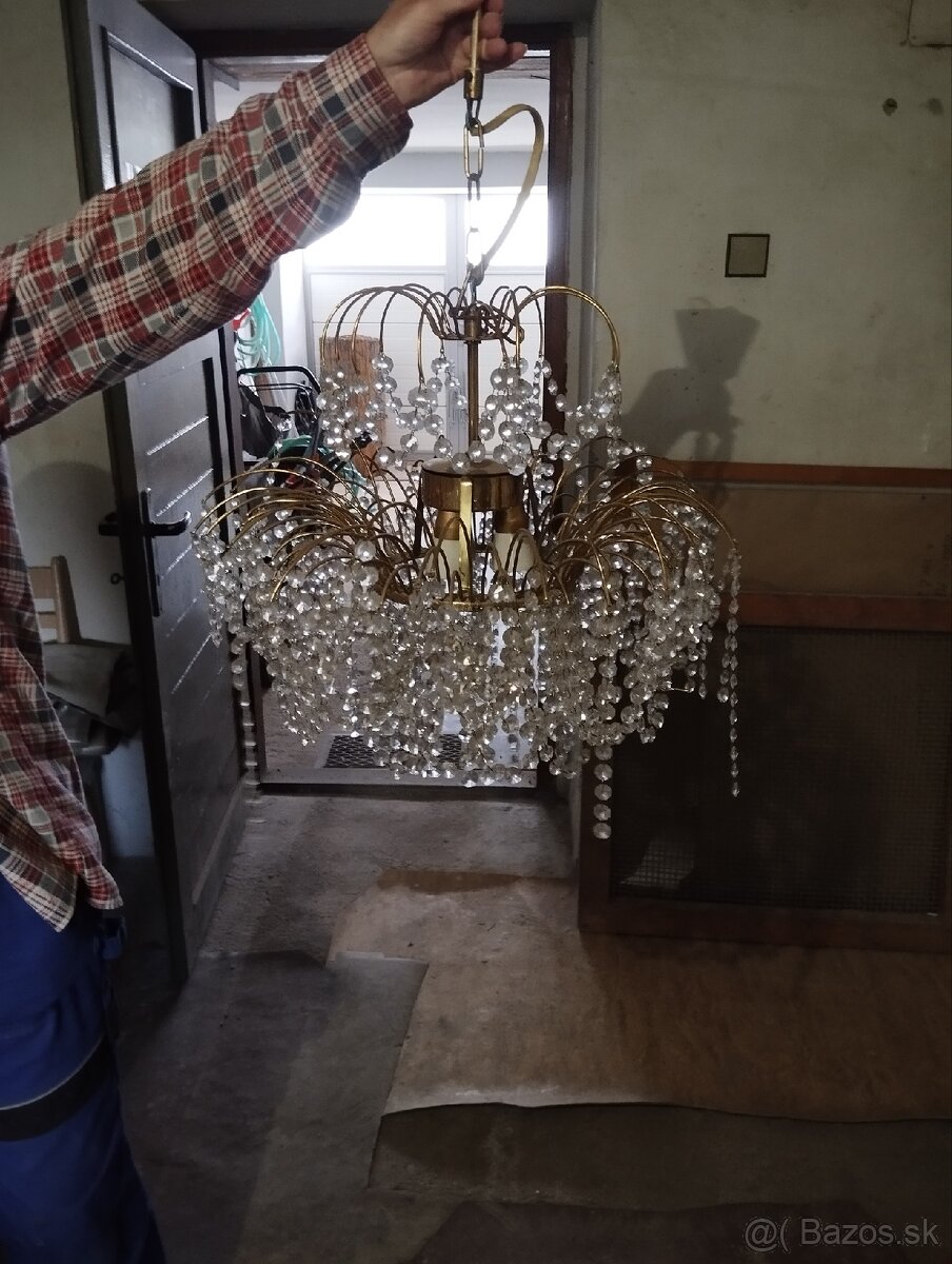 Lustre