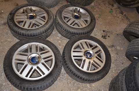 Orig. 16" alu disky Ford s letn. pneum. 205/55 R16