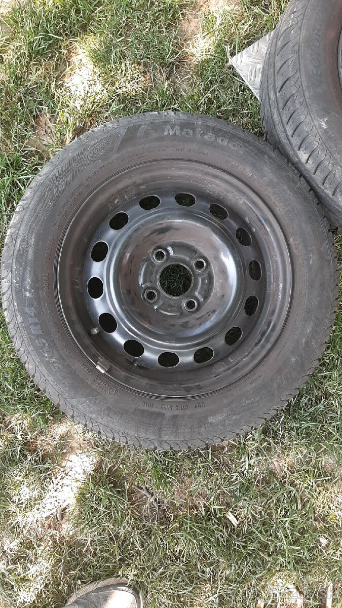 Letne pneu na diskoch honda jazz 4x100 R14
