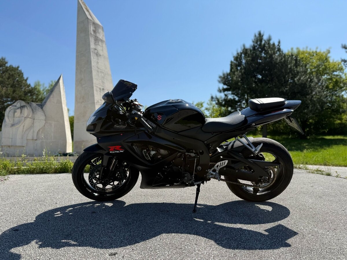 Suzuki gsxr 750