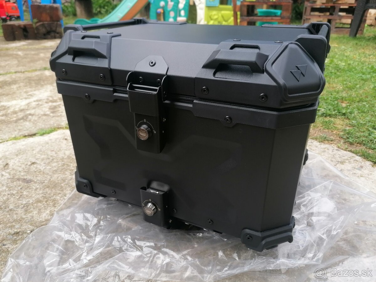 45 litrovy top case vrchny zadny kufor