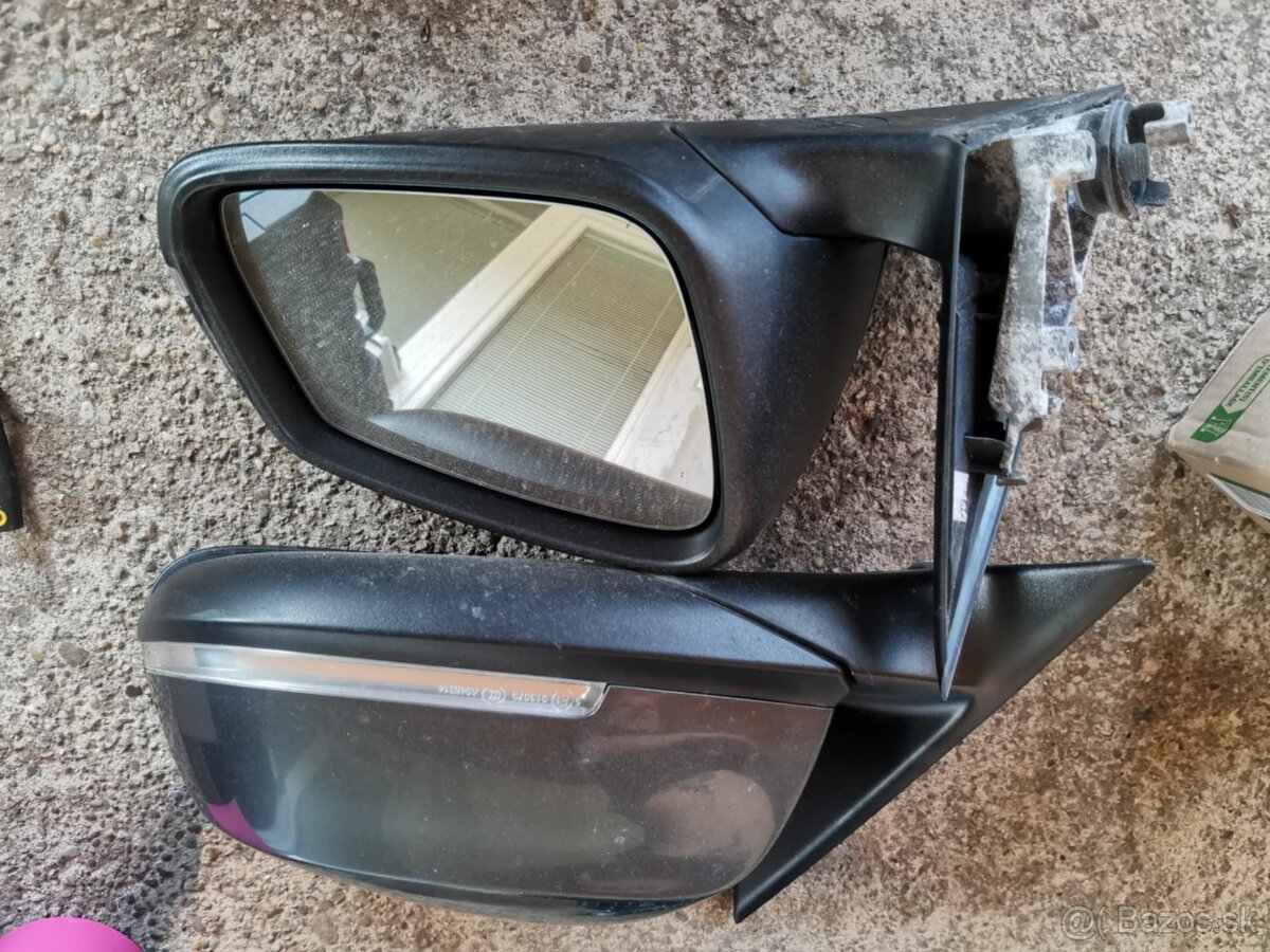 Spätné zrkadlo BMW F30 F31