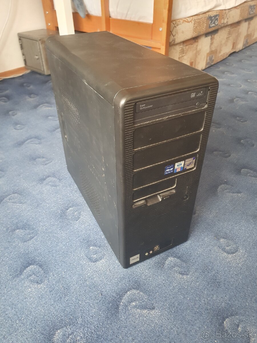 [REZERVOVANÉ] Herný pc z cca 2007