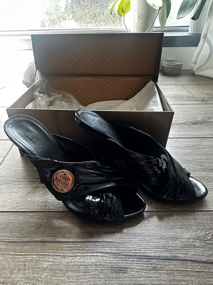 Gucci Lodičky