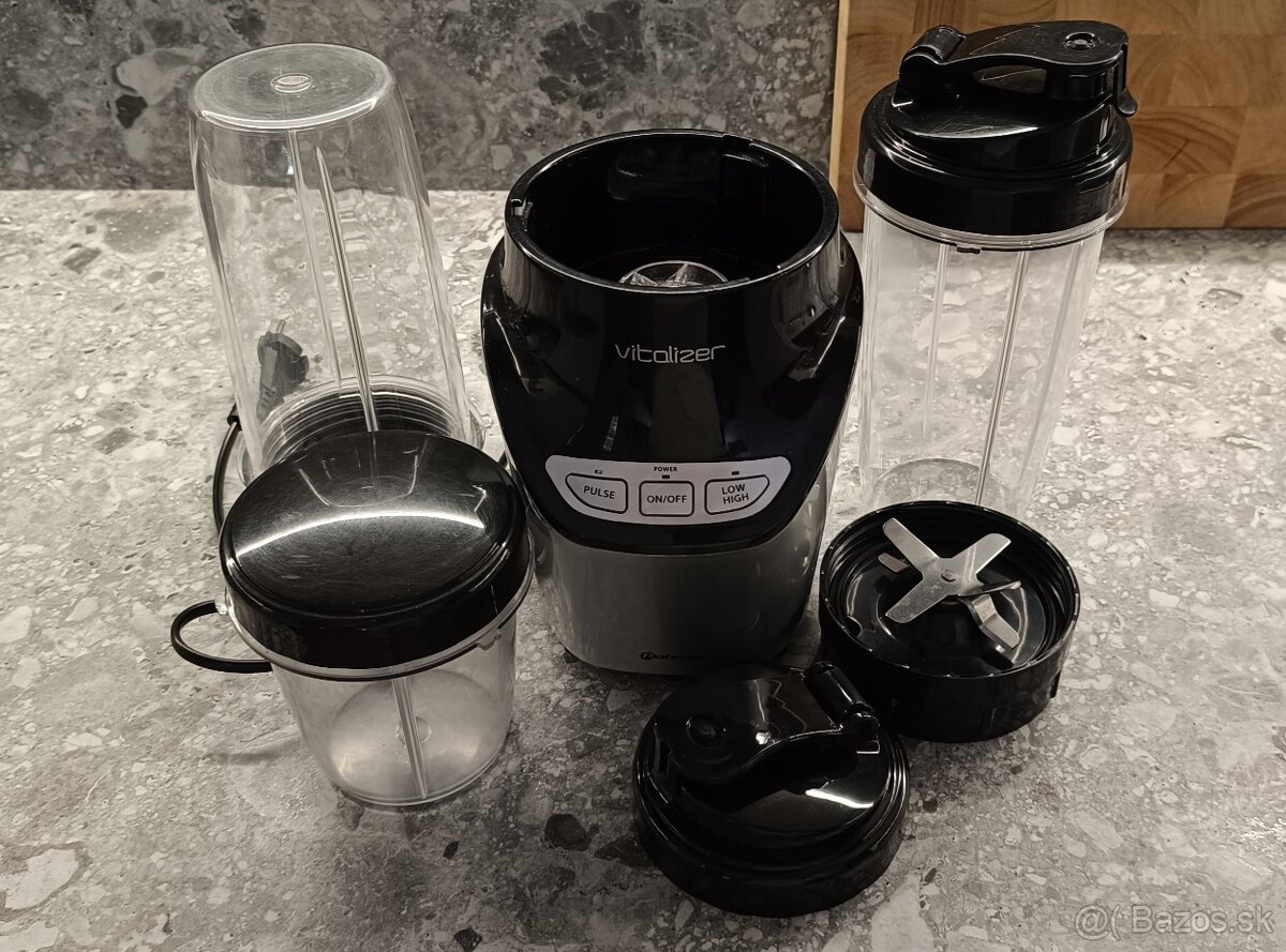 Smoothie mixer