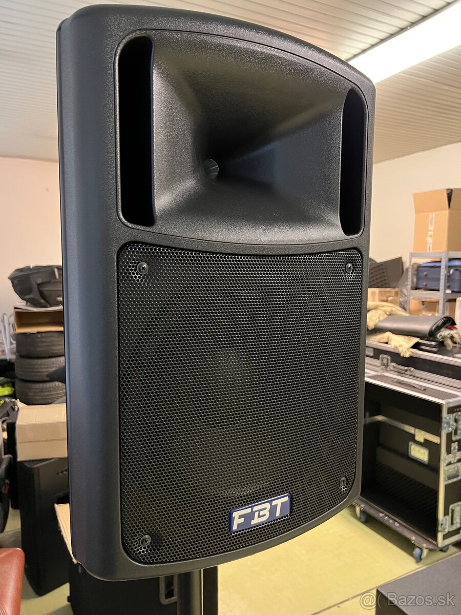 12" FBT MaxX4 s poťahmi FBT 300/600W