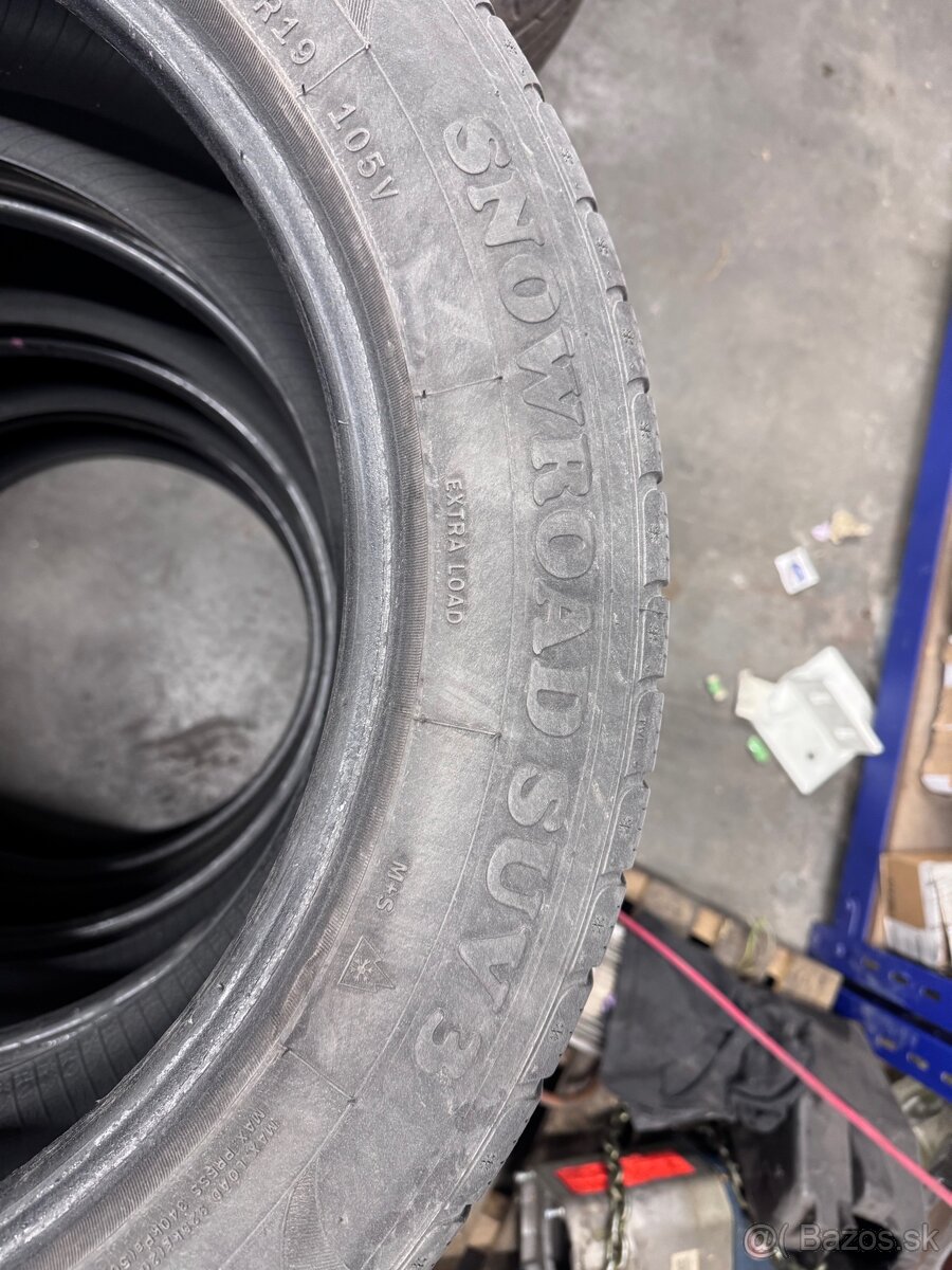 235/55 R19 zimne