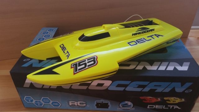 RC vysokorychlostna lod 35km/h na dialkove