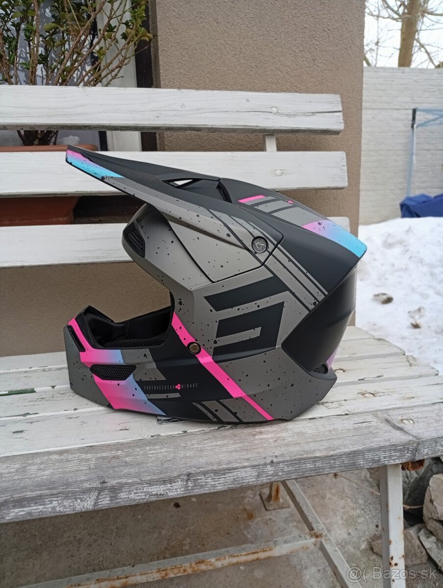 Predám mx prilba modro ružová