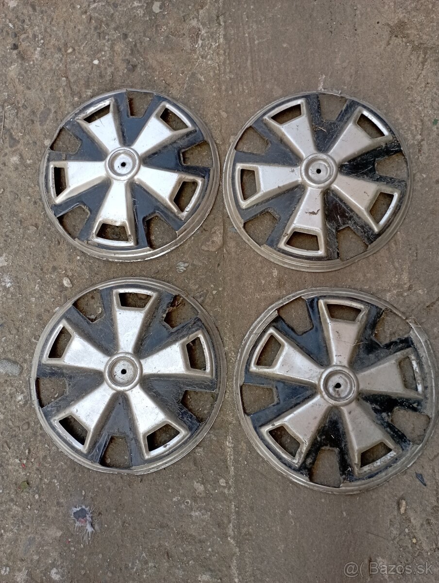 Puklice, kryty kolies skoda