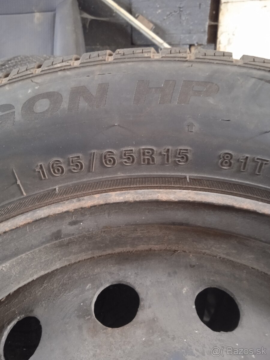 Predám zimné pneumatiky 165/65r15