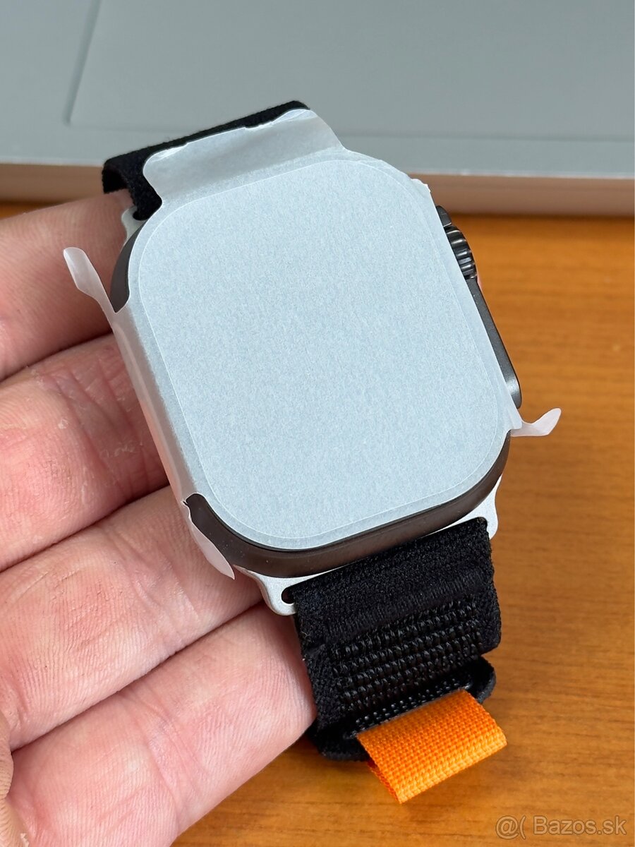 Apple Watch Ultra 49mm BLACK - nové, nepoužité
