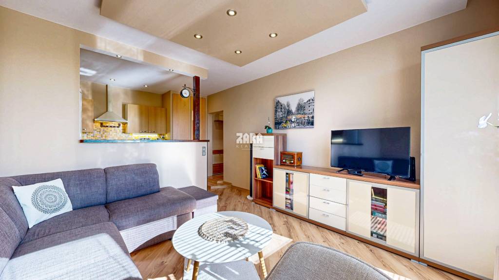 Nad Jazerom - ŽDIARSKA, 1,5 izb. byt, 41 m2 + 2 x loggia.KR