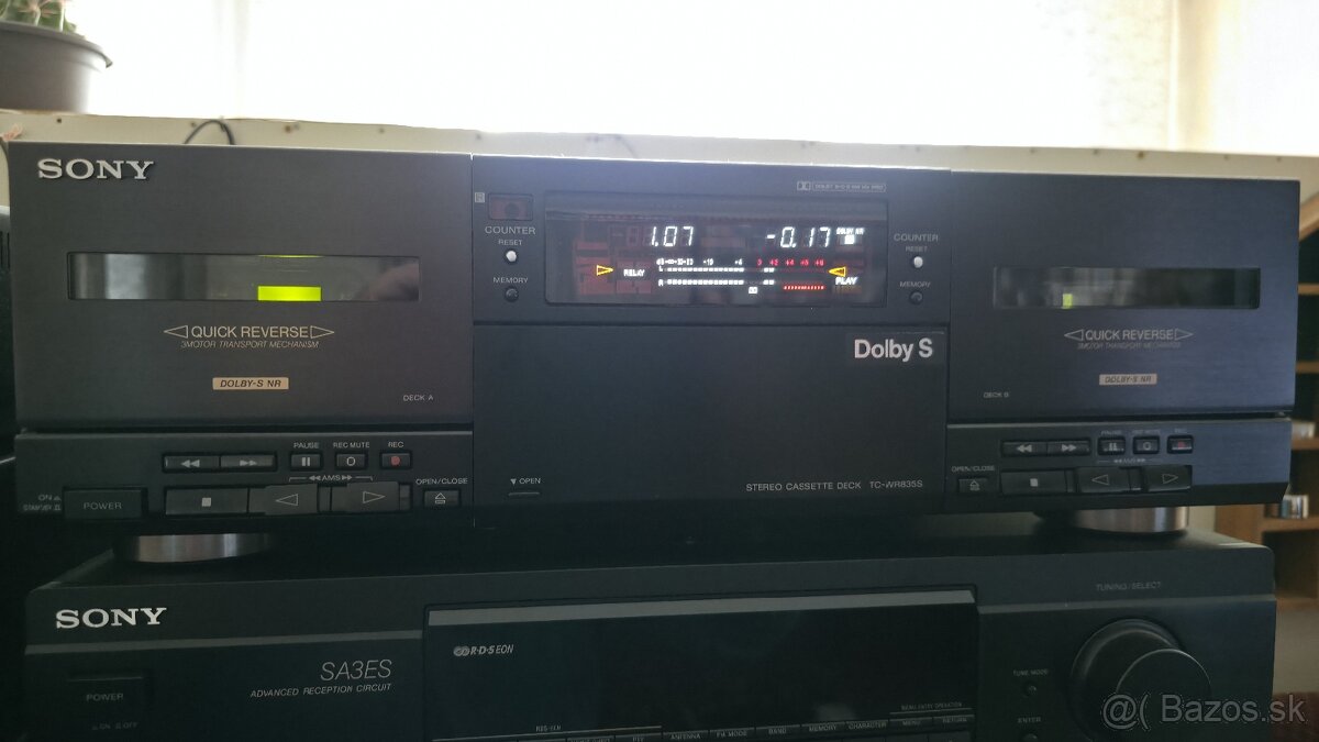 Prodám Sony TC-WR835S.Cena 210eur.