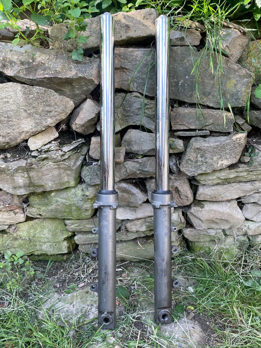 Predné tlmiče Yamaha TDM 850 3vd