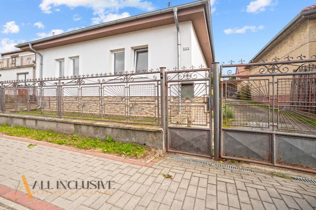 ALL INCLUSIVE | NA PREDAJ 5-IZBOVÝ RODINNÝ DOM NA 15Á POZEMK