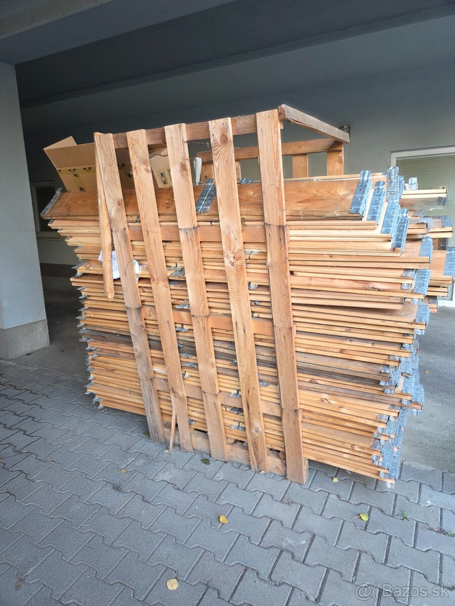 Drevené paletové ohrádky 120x80cm