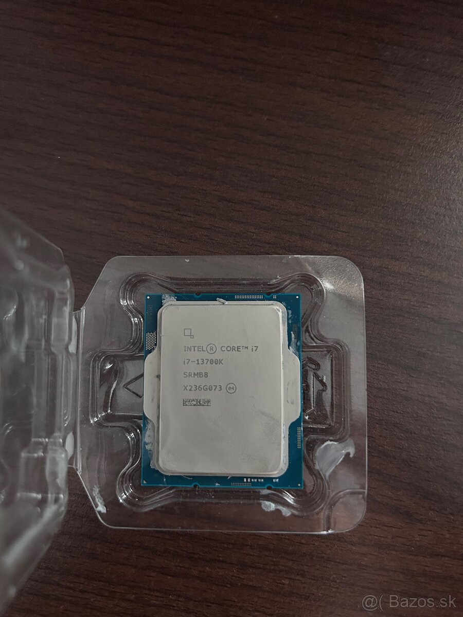 Intel core i7 13700K