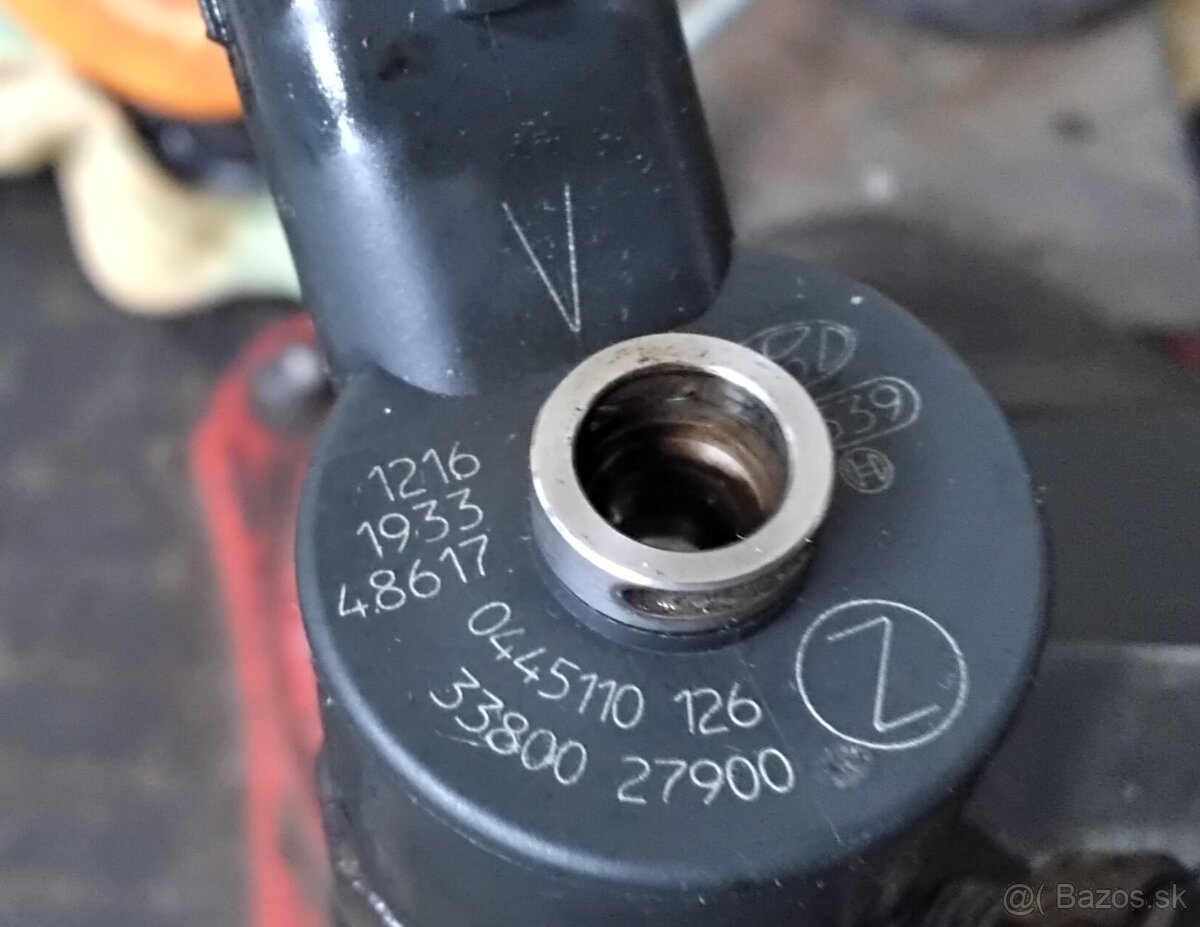 Predám trysky 0445110126 Hyundai Tucson 2.0 CRDI 33800 27900