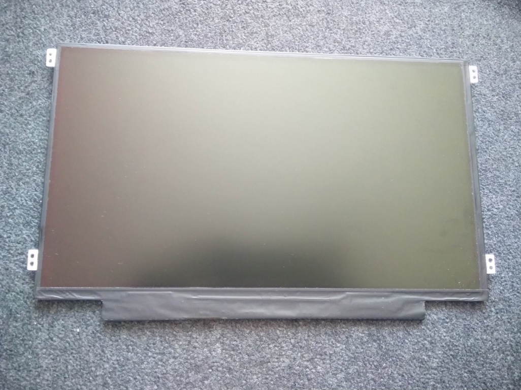 predám 11.6" LED SLIM eDP displej N116BGE