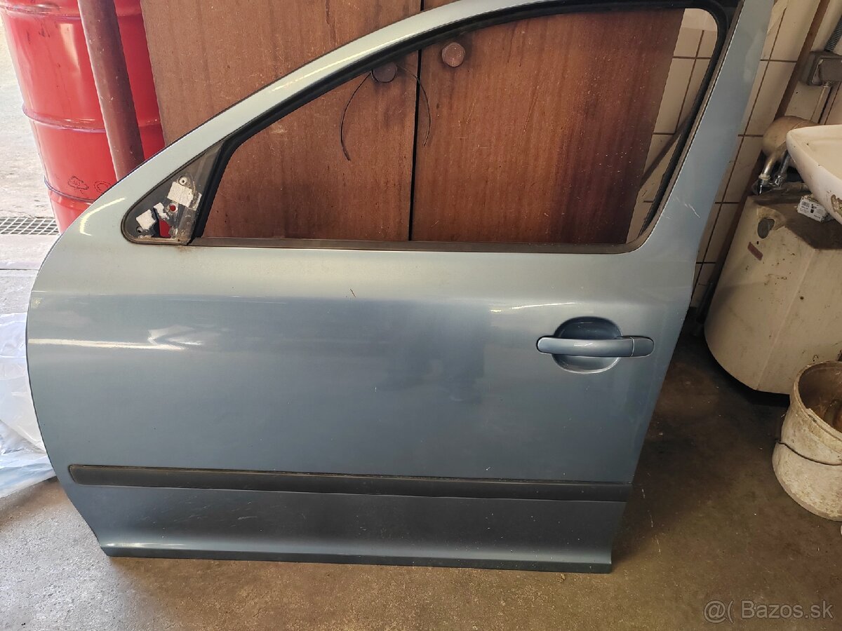 Dvere Škoda octavia 2