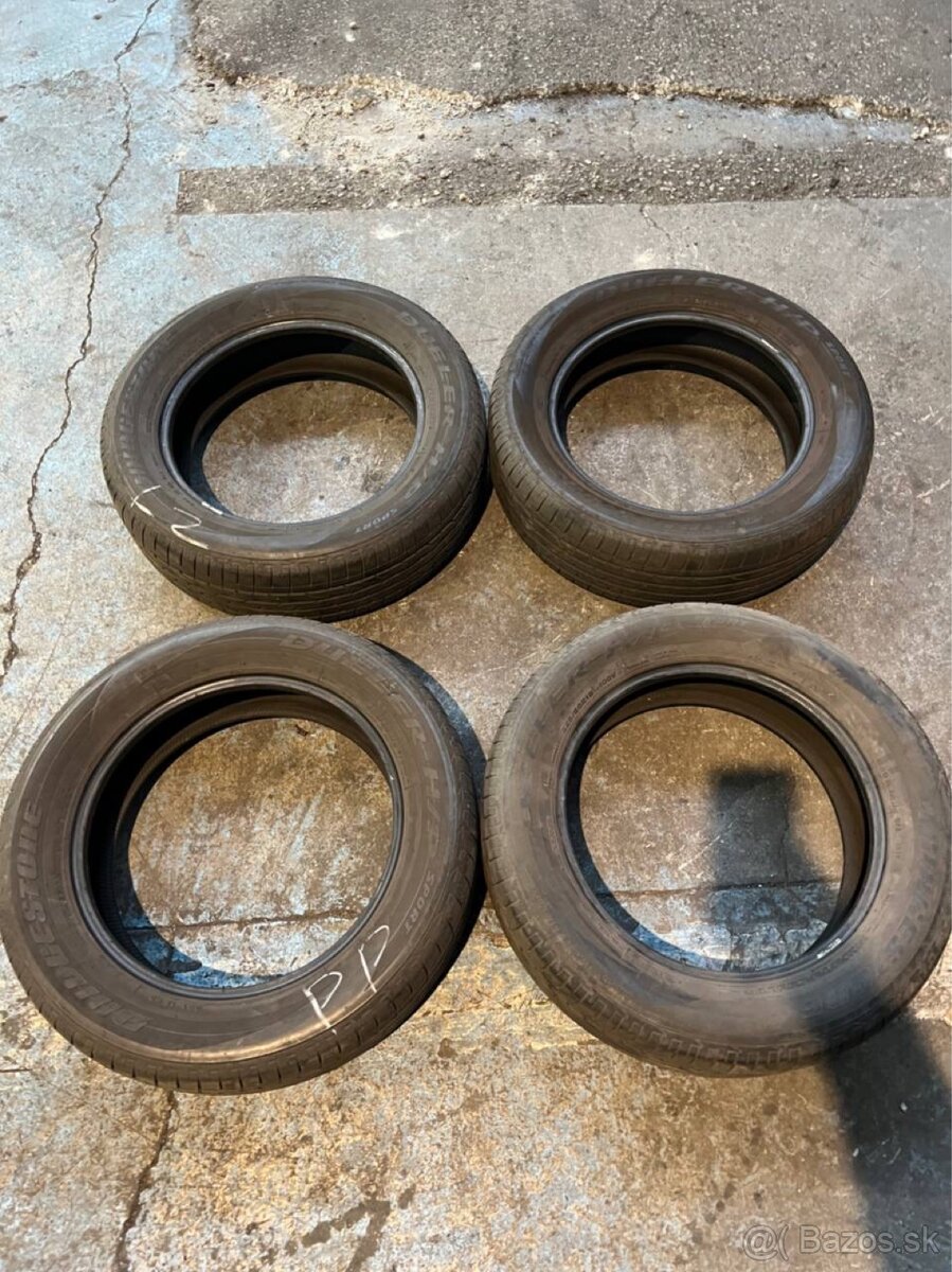 Pneu R18 225/60 Bridgestone Dueler-H/P