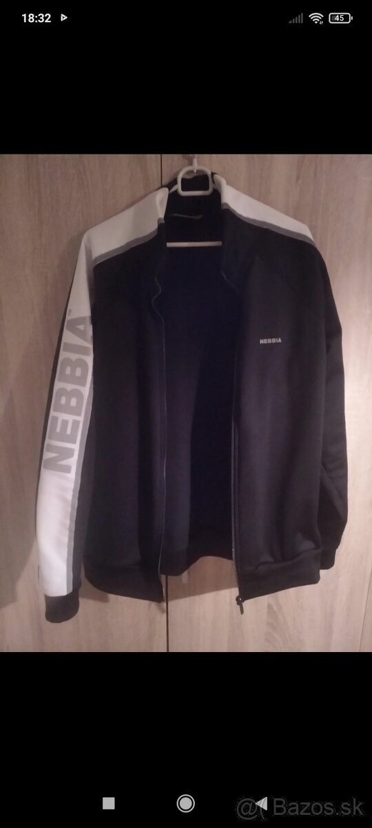 Nebbia mikina M