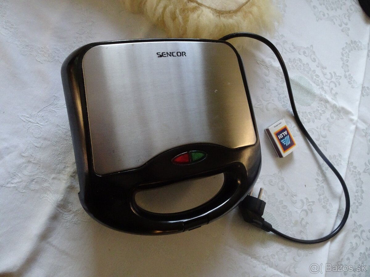 Predám Sendvičovač - Toaster na sendviče SENCOR