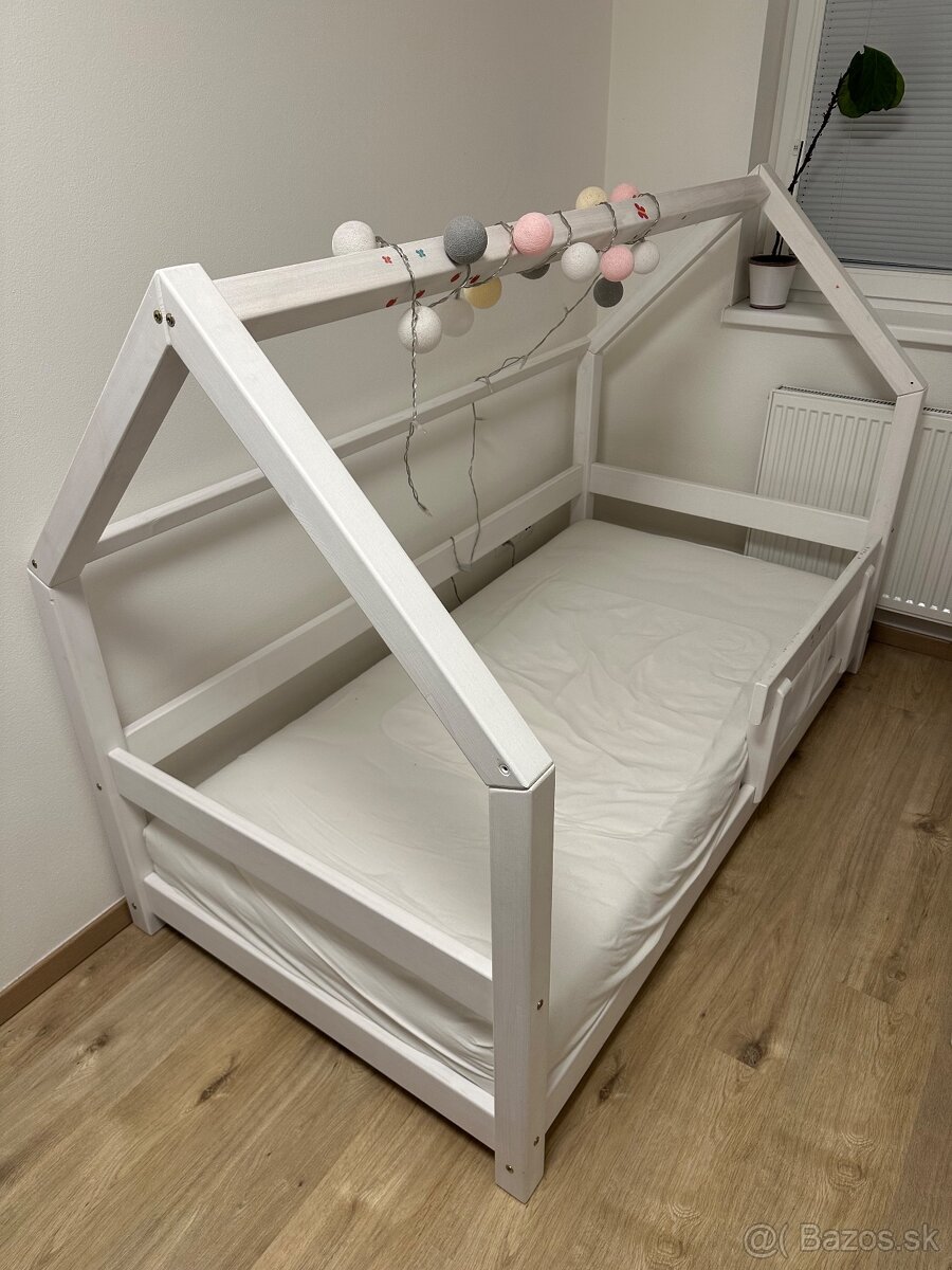 Detská posteľ “domček” s matracom 180x90 cm
