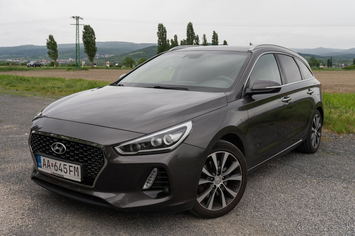 Hyundai i30, 1.6 CRDi, vysoká výbava Style, 100kw, Automat