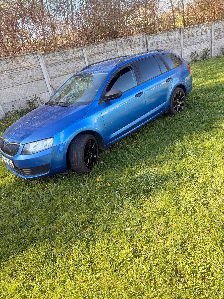 Škoda Octavia 1.6 Tdi 77KW 260 000 KM r.v2013