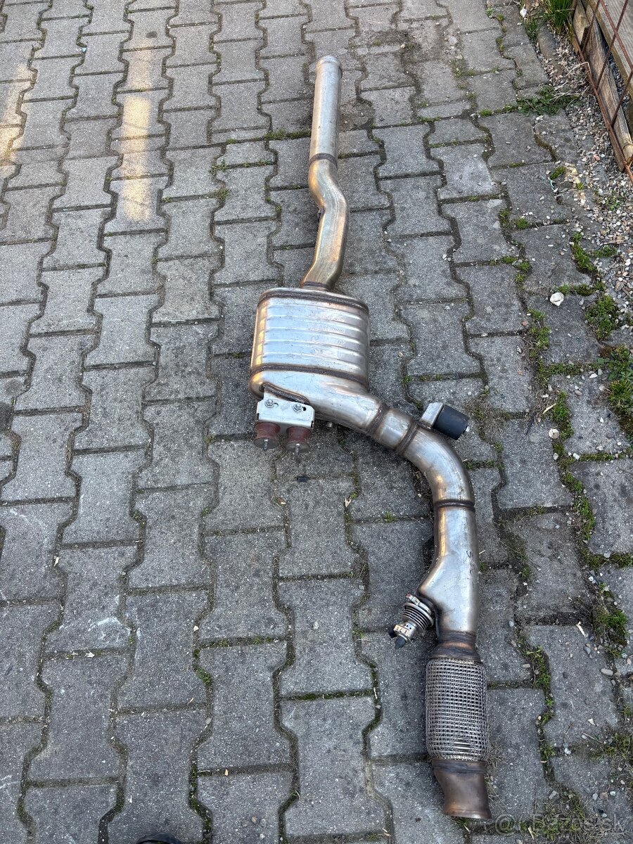 Výfuk katalyzátor Ad Blue Mercedes A2124909814