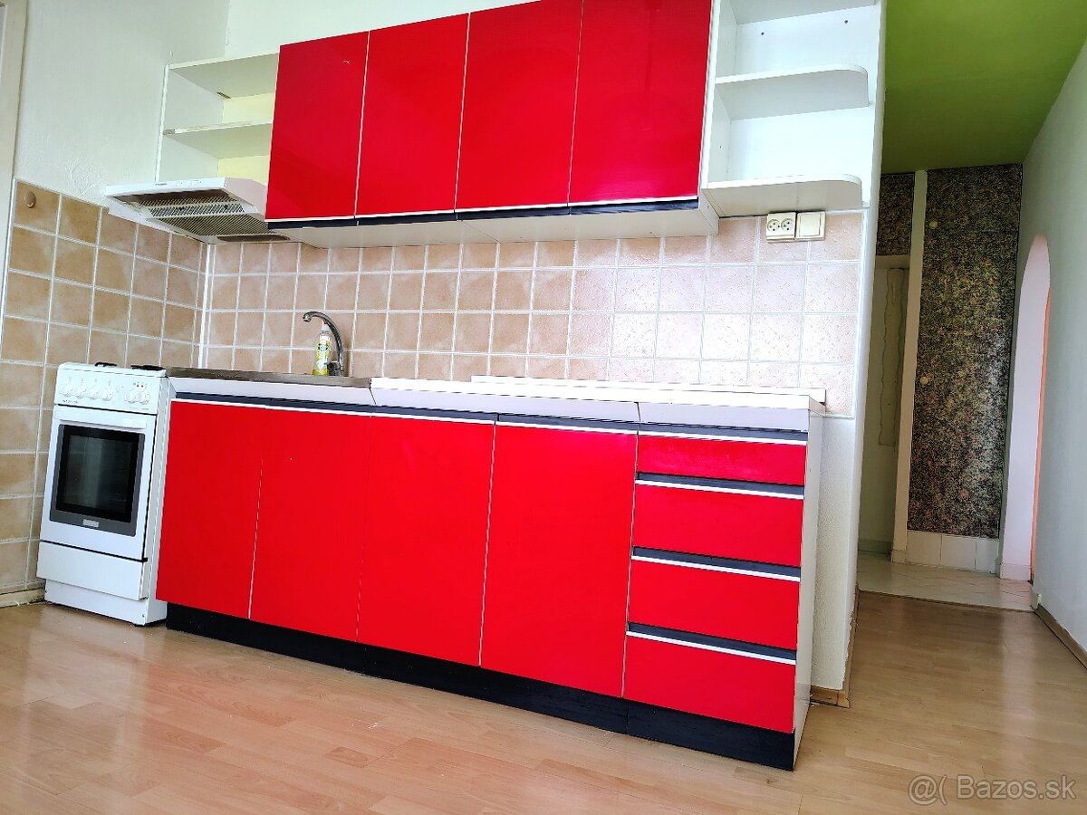 MOVEON ponúka priestranný (72m²) 3i byt s lodžiou