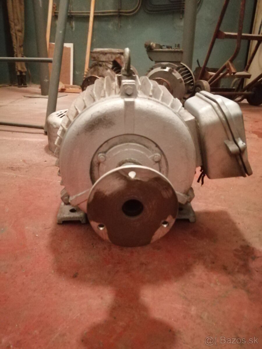 Elektromotor MEZ Frenstat 11kw, 1410ot /min 400V