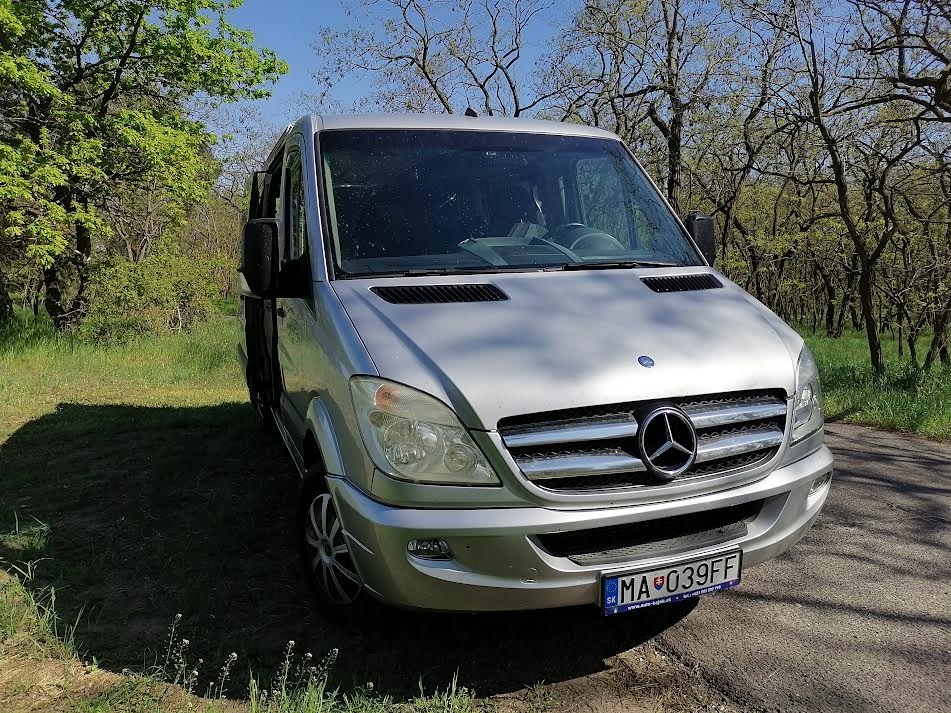 SPRINTER W906 8 MIEST