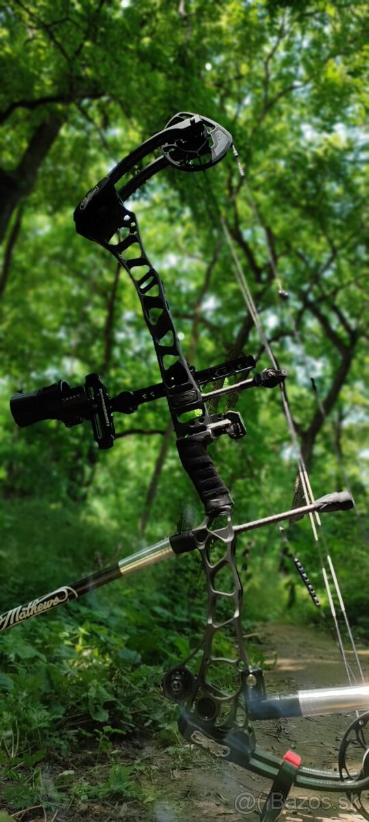 Predám kladkový luk Mathews TRX 36